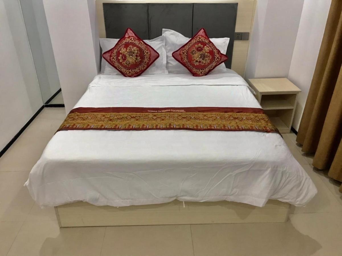 梦之南win酒店 Win Hotel Cafe & Spa Viêng Chăn Ngoại thất bức ảnh